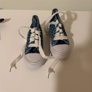 Kids Sneakers